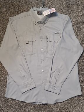 NWT Pudolla Men's UPF 50+ Sun Protection Light Gray Fishing Button-Down Shirt M.